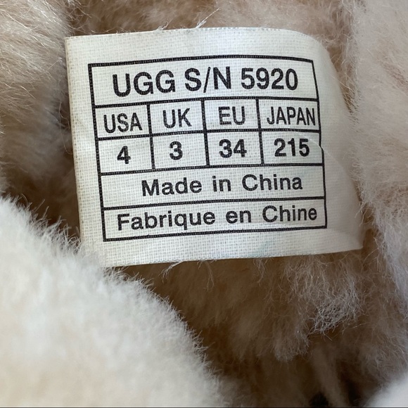 UGG Boots - Picture 6 of 8